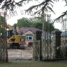 06. The gates will be shifted to a more sensible place. Cambridge Tree Trust